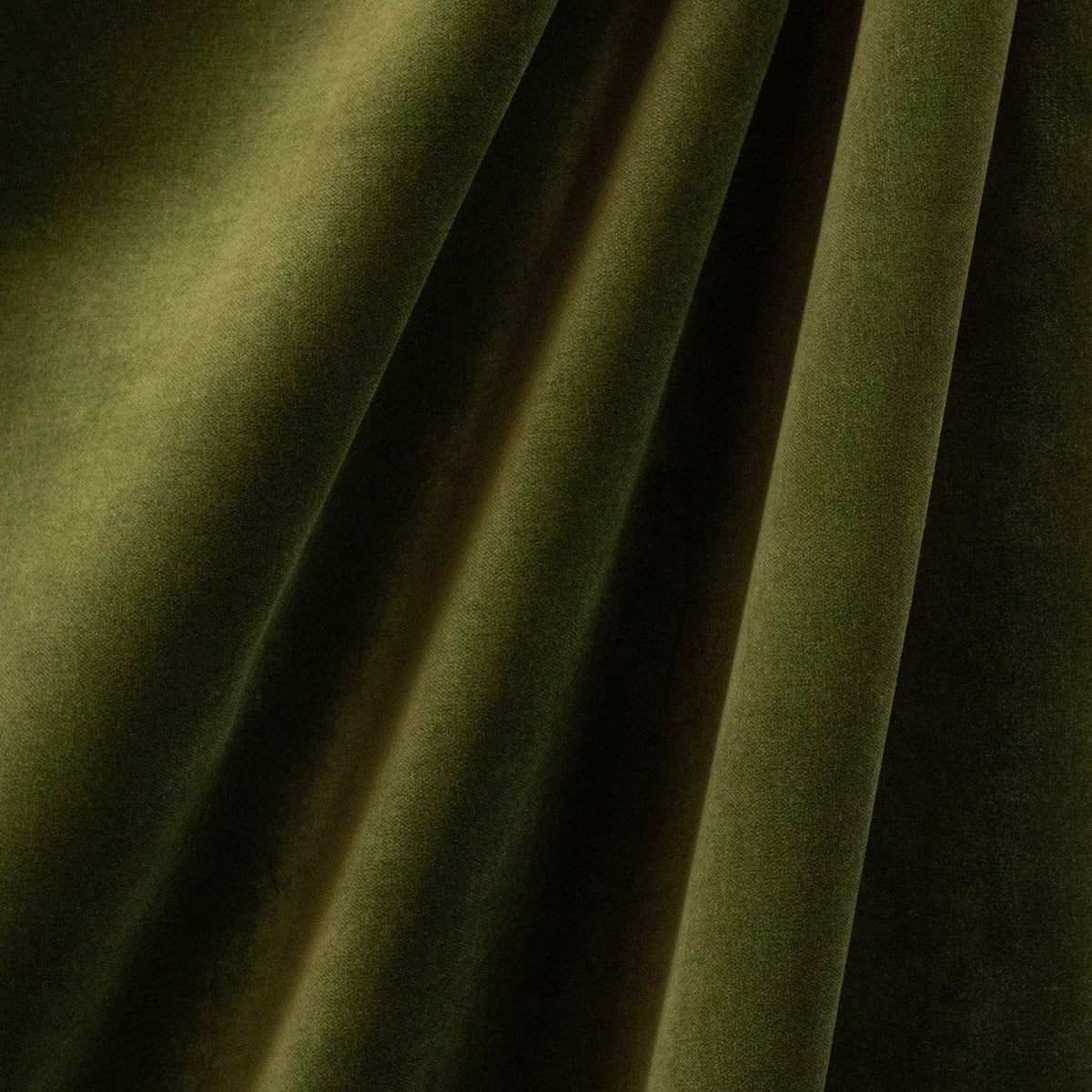 Cropped Velvet in Jade