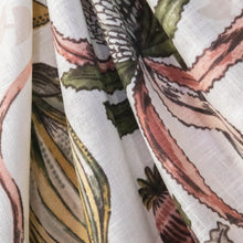 Load image into Gallery viewer, Alice&#39;s Garden