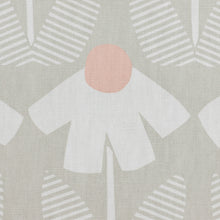 Load image into Gallery viewer, Daisy Day