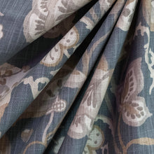 Load image into Gallery viewer, Daphne