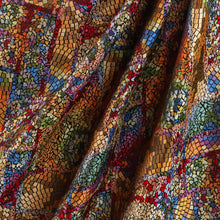 Load image into Gallery viewer, Iris Prism