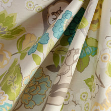 Load image into Gallery viewer, Pushing Up Daisies