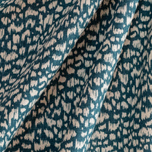 Load image into Gallery viewer, Snowfall