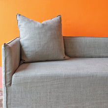 Load image into Gallery viewer, Ted Divan in Tarantino Linen Dune