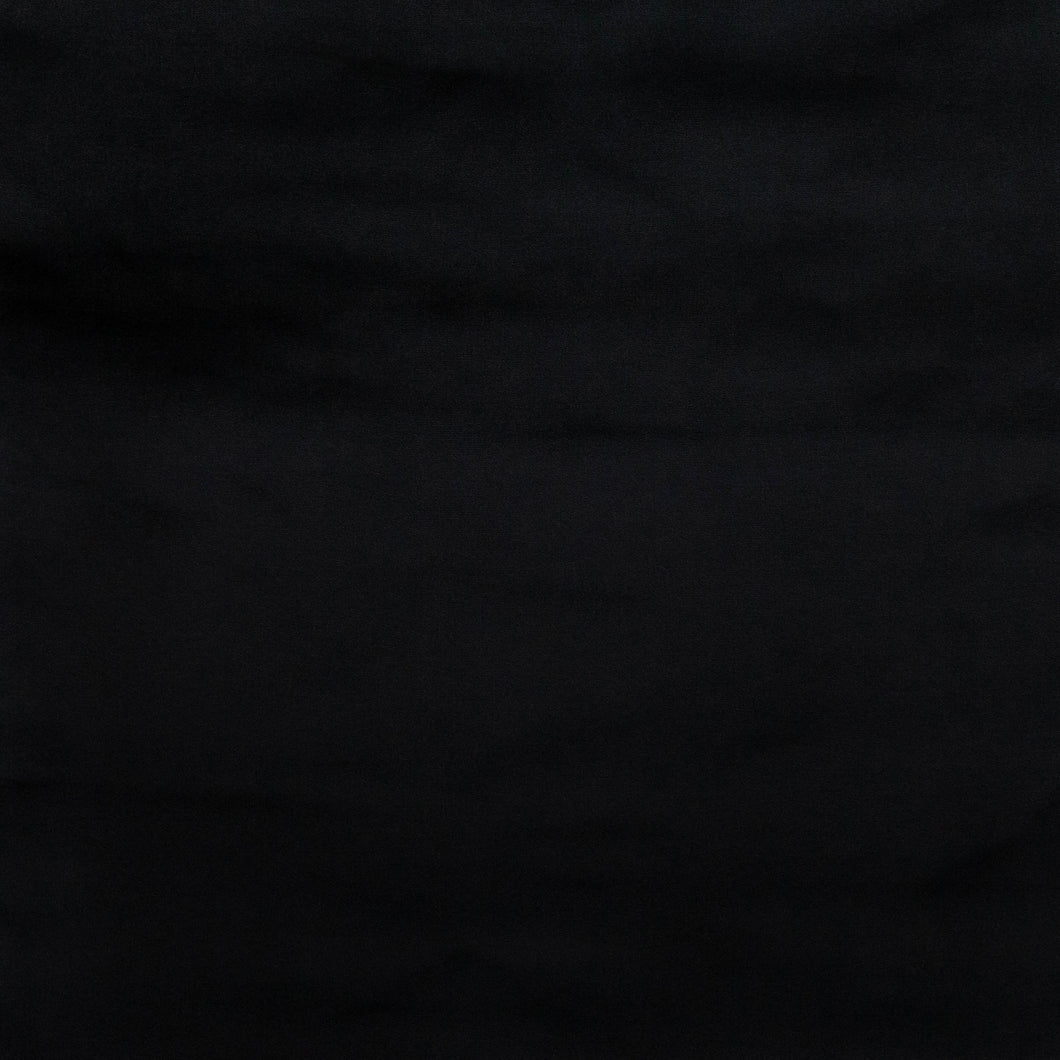 Studio Velvet Black