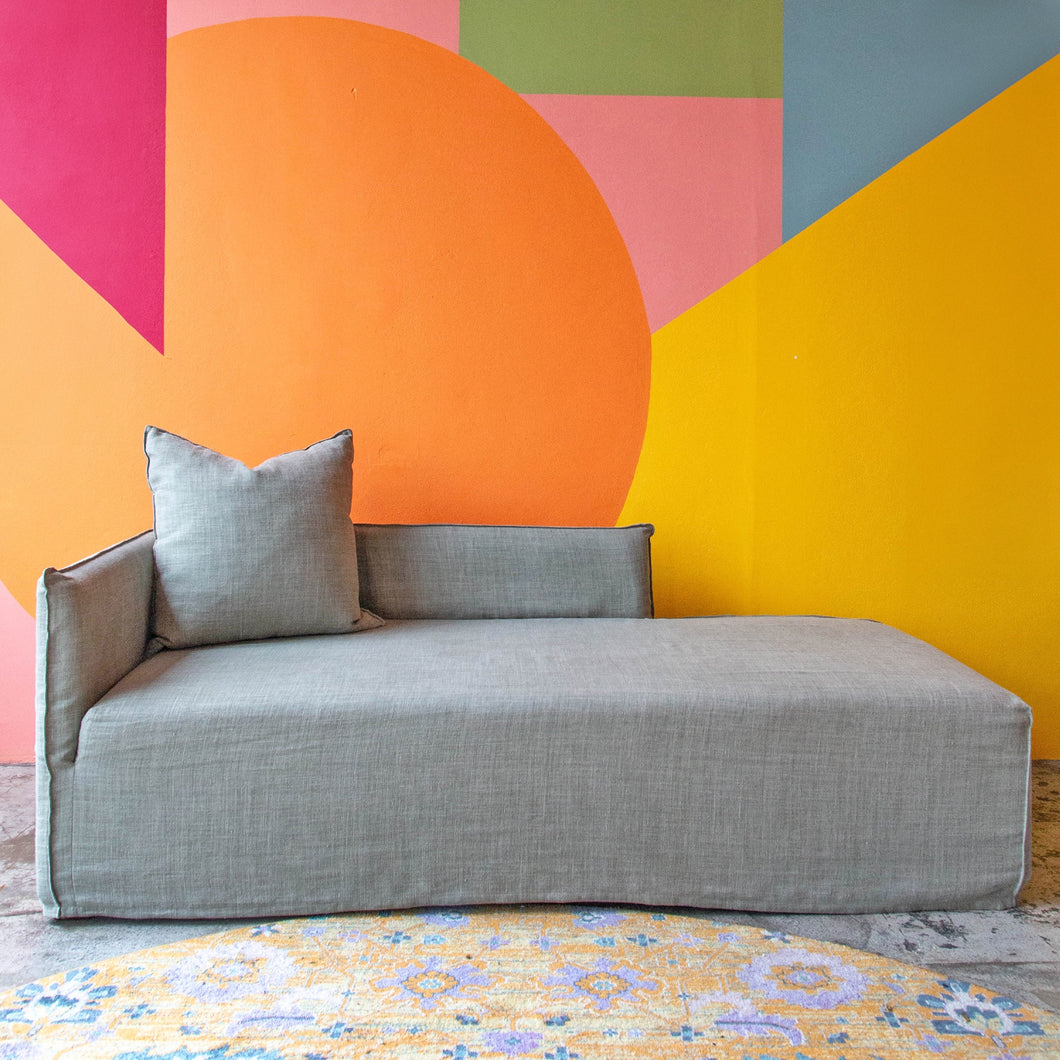 Ted Divan in Tarantino Linen Dune